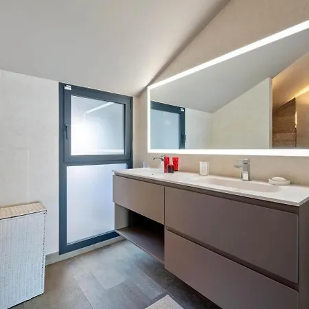 Tarracohomes, Exclusive Con Piscina Privada En La Playa Tamarit